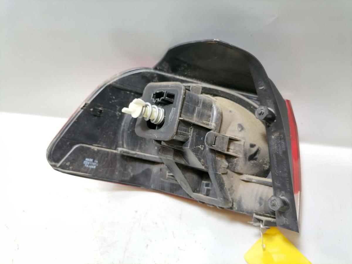 VW Golf 6 Rücklicht Rückleuchte Schlussleuchte rechts Fließheck Bj.2011 Zubehör VW Golf 6 Rücklicht Rückleuchte Schlussleuchte rechts Fließheck Bj.2011 Zubehör